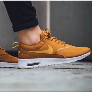 nike air max thea desert